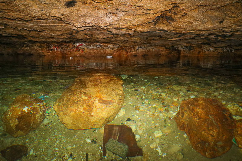 Moqua Caves