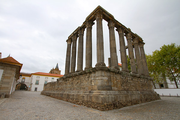 Evora