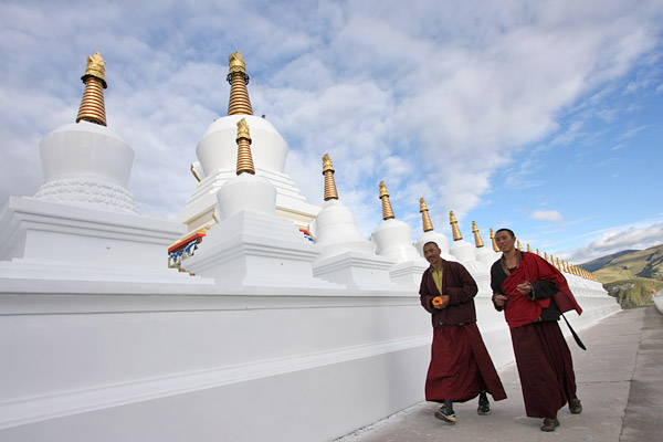 Monks at Dontok Gompa