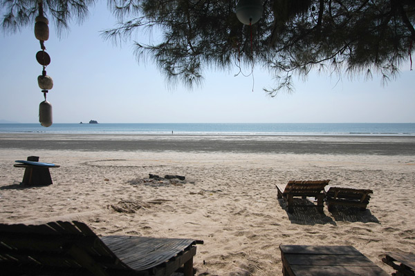 Ao Yai Beach Ko Phayam