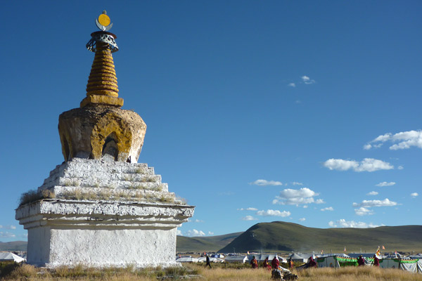 Stupa in Serxu